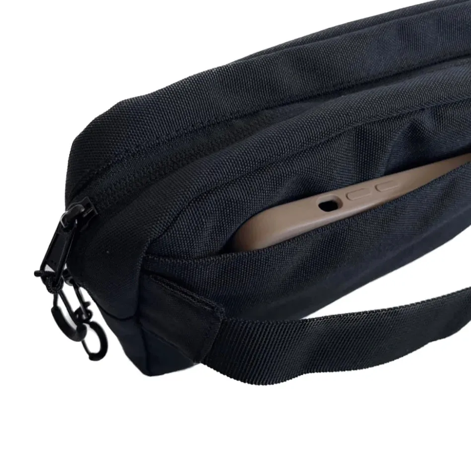 Adventurist Summit Sling Bag - Black