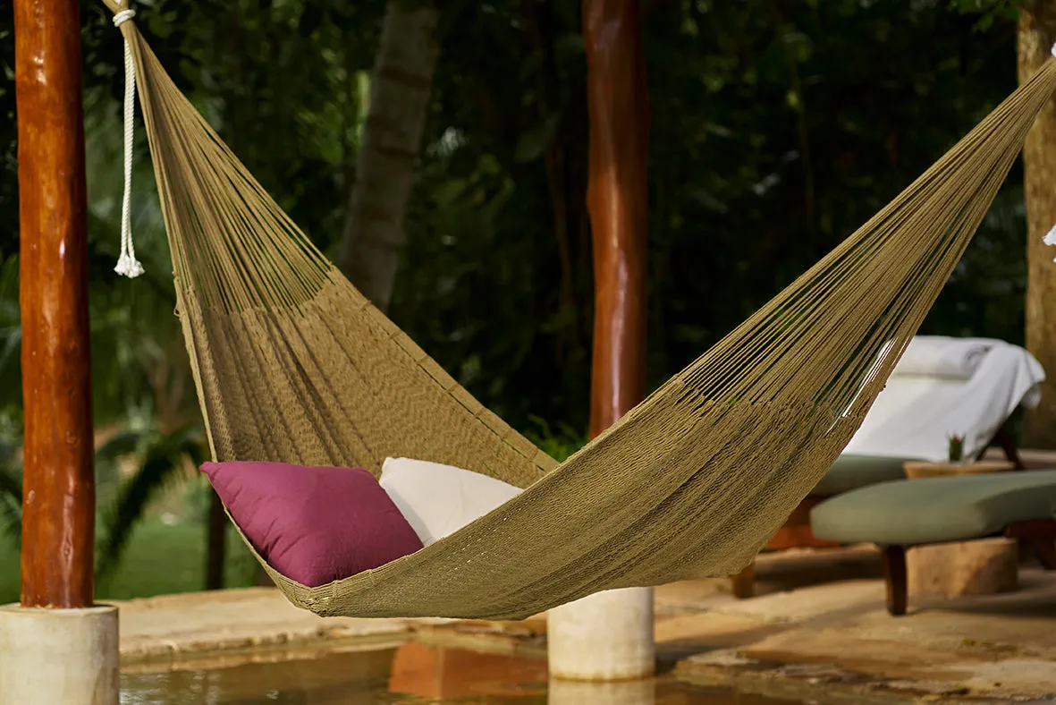 Authentic Mexican Outdoor Undercover Cotton Hammock in Cedar