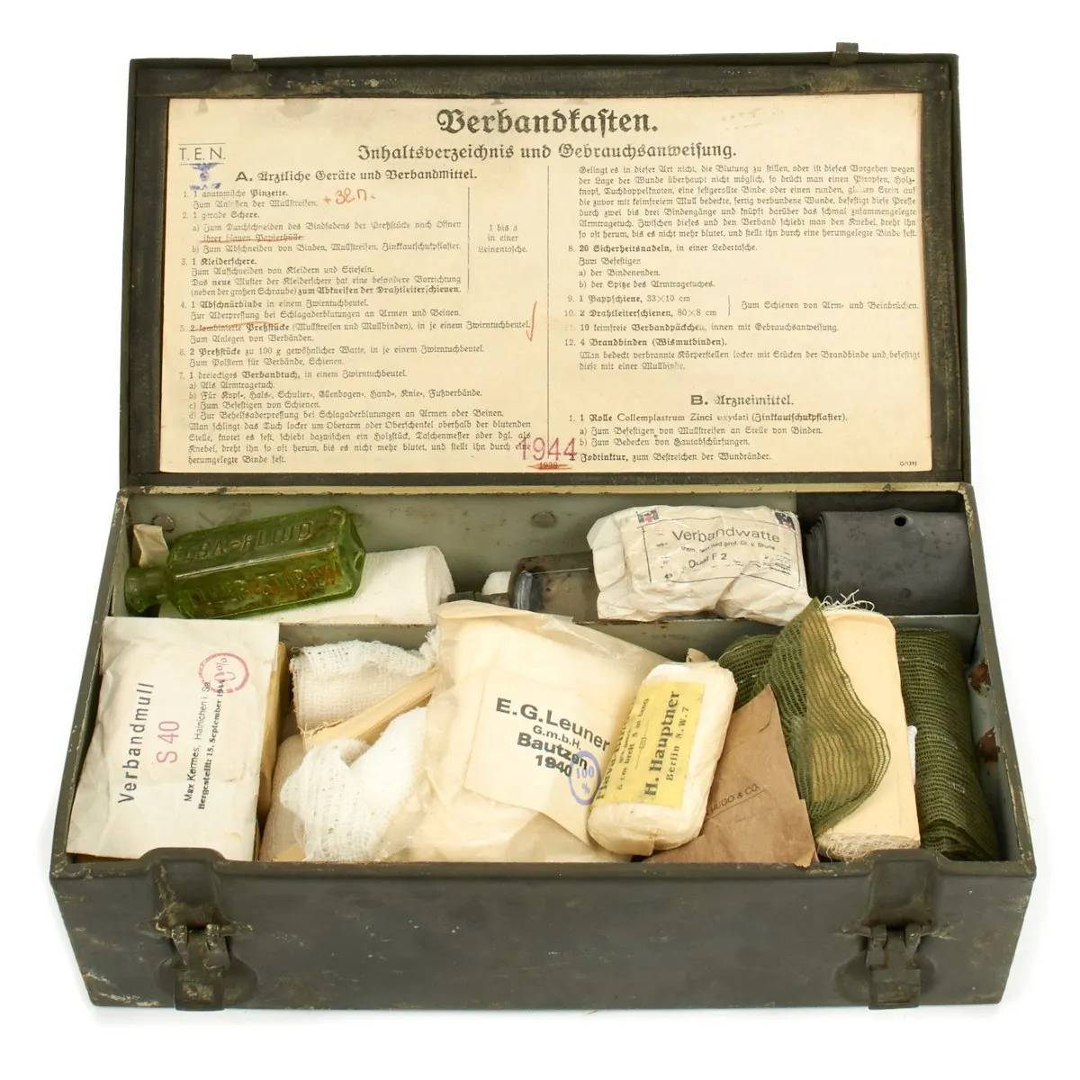 Original German WWII Verbandkasten Medic First Aid Set in Steel Chest